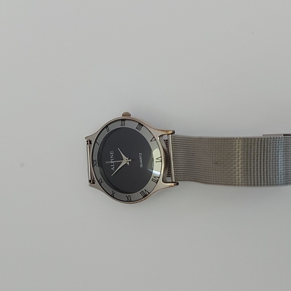 Alpine Quartz Men Wrist Watch - Picture 2 of 7